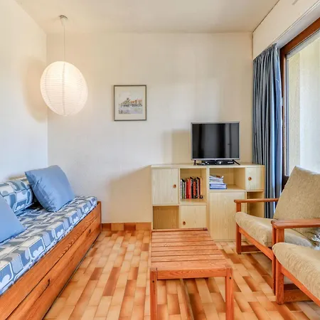 Cozy Family In Agde